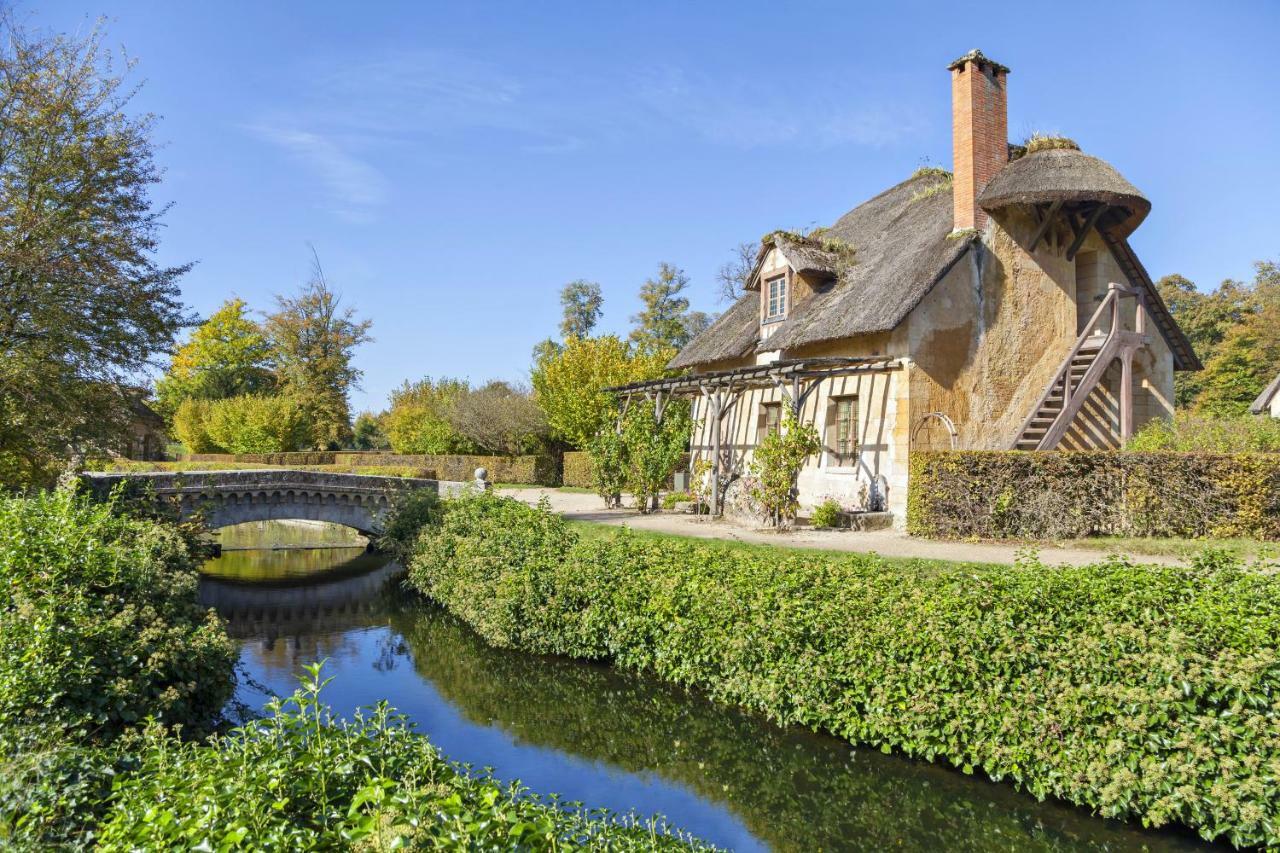 Le Petit Neptune Apartment Versailles